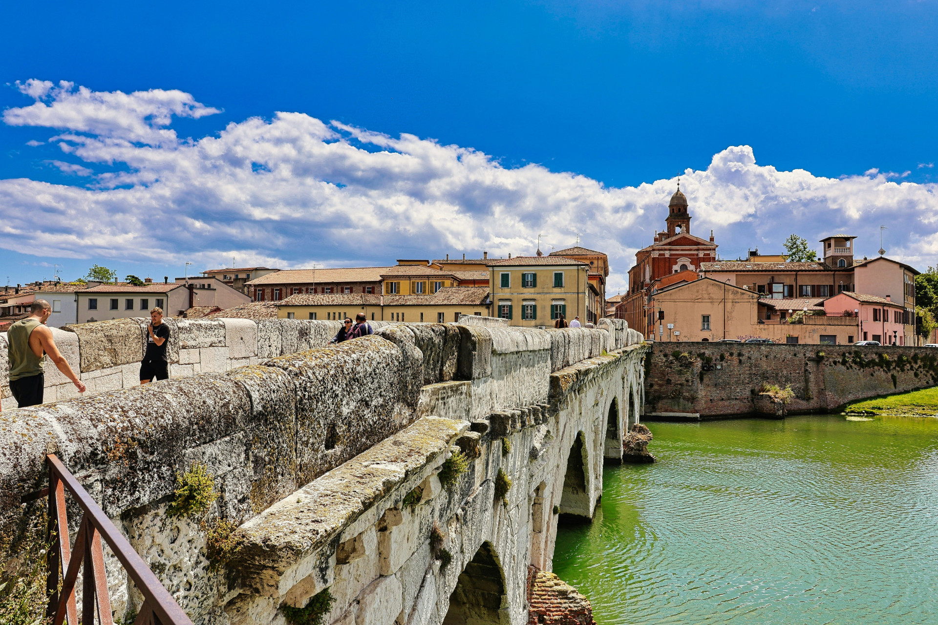 ŠOU v Bologno, San Marino in Rimini
